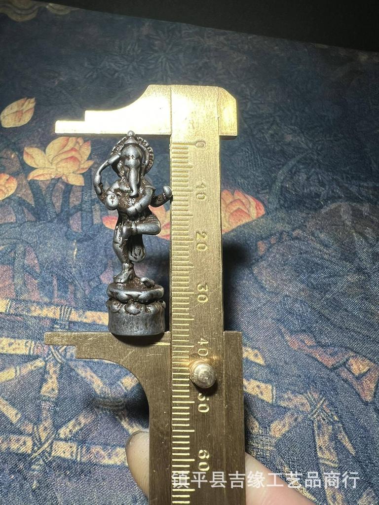 Huang Cai Shen Antique Imitation Crafts Copper Sculpture Ornament Iron Pendant Accessory Hanging Tibetan Style Collectible Craft