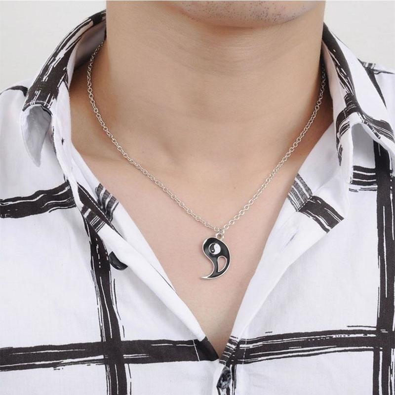 2pcs Yin Yang Charm Pendant Friend Couple Necklaces