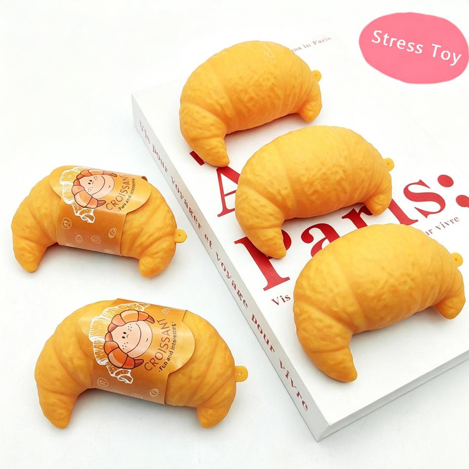 In Stock Novelty Croissant Bread Stress Toys Lifelike Food Stress Relief Squishies Cute Soft Flour Pinch Toy Funny Squeeze Gifts