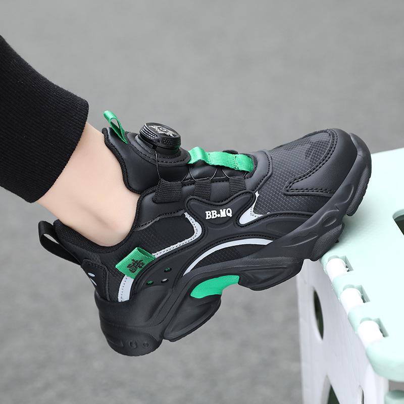 Boys Shoes Autumn and Winter Breathable Middle and Older Children Boys Running Shoes Sports Shoes Casual Rotating Buckle Full Leather Surface