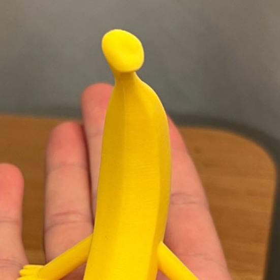 3D Printed Banana Figurine with Articulated Legs Movable Joints Banana Fidget Toy Cartoon Fruit Desktop Decoration Ornament