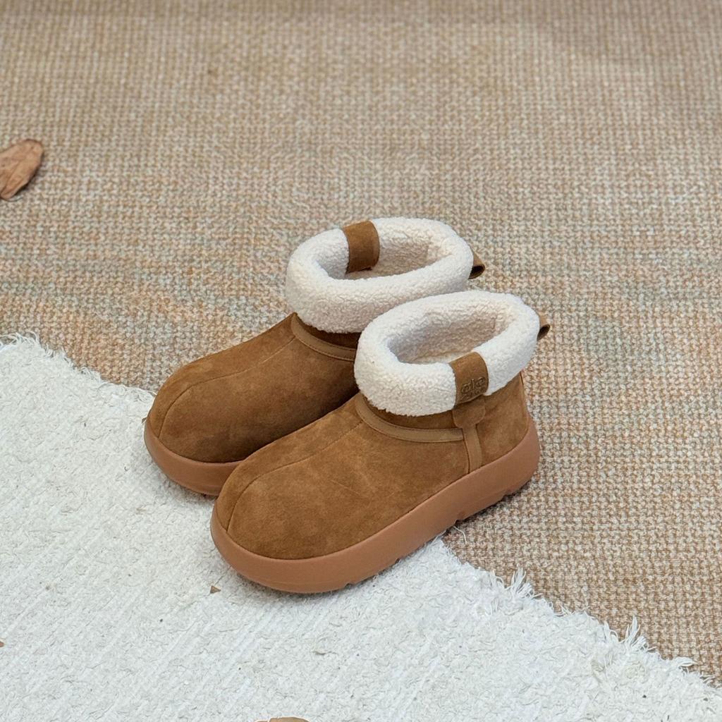 Today's Popular Fluffy Snow Boots Women's Winter Piled Thickened Warm Cotton Shoes Fashionable Versatile Platform Short Boots