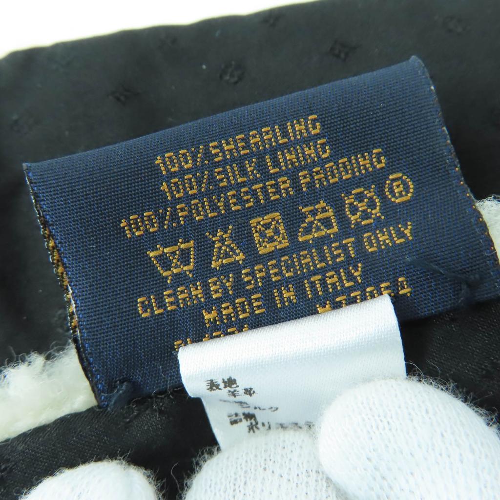 Great LOUIS VUITTON Scarf LV logo shearling mouton Ivory Sheep leather M77054 Used