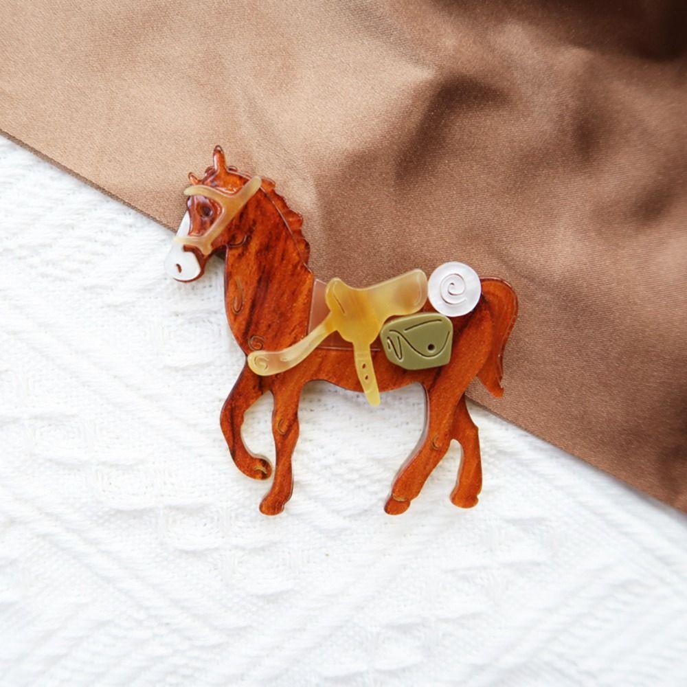 New Design Running Horse Brooch Brown Brooch Pins Jewelry Zodiac Animal Badge  Women