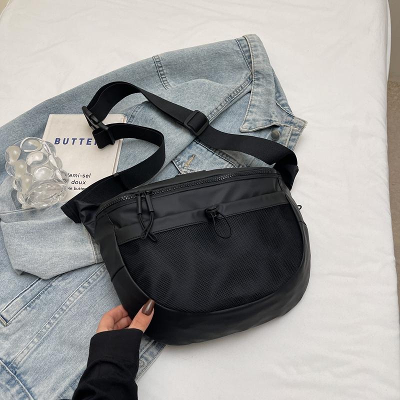 Black Waterproof PU Chest Bag Outdoor Cycling Bag Men Women Crossbody Mobile Phone Bag