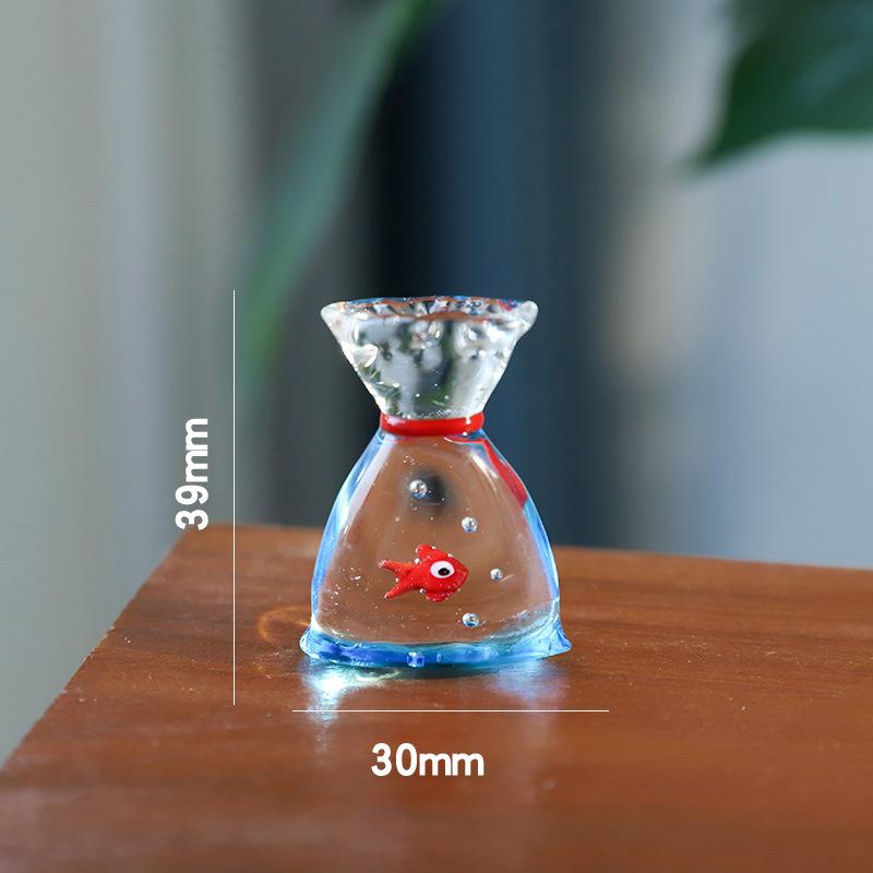 Creative Mini Handcrafted Glass Fish Figurine Cute Transparent Fish Ornaments Desktop Decoration Home Office Decor Figurine New