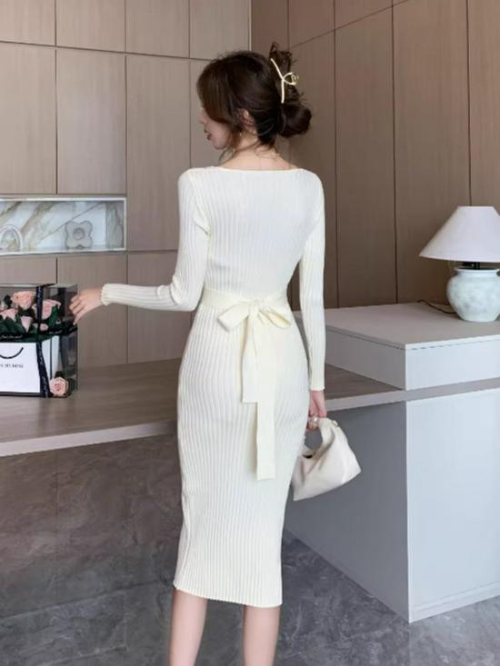 Off-White Floral Elegant Slim-Fit French Autumn/Winter Dress