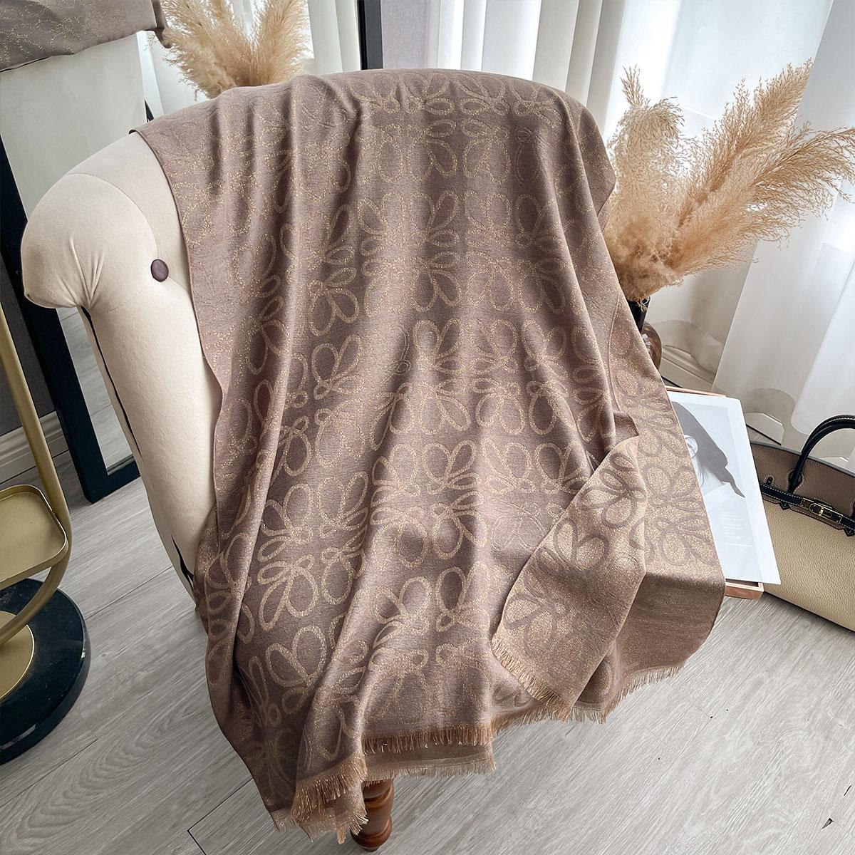 

Новый женский мусульманский хиджаб с золотой нитью, длинный шарф, весенне-осенний шарф для защиты от солнца, шаль с камелиями, фуляр, обертывание, головной платок