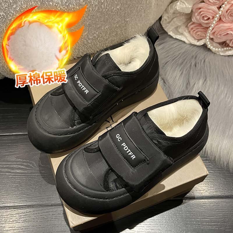 

2025 новые маленькие белые туфли женские туфли зимние бархатные утолщенные высококачественные теплые кремовые туфли на платформе 35 чёрный