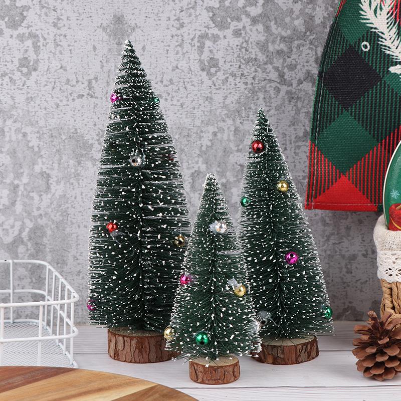 1Pcs Miniature Christmas Tree Artificial Sisal Snow Landscape Architecture Small Tabletop Decor for Holiday Crafts
