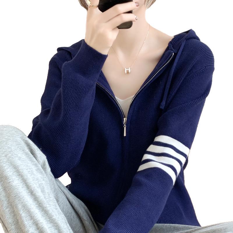 Women's Hooded Knit Cardigan: Zipper Closure, Long Sleeve, Loose Fit - Ideal for Spring & Autumn