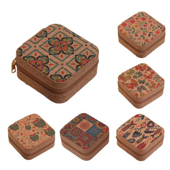 Retro Jewelry Case Portable Travel Jewelry Box Small Jewelry Organizer with Removable Divider Hooks for Earrings Rings Necklaces