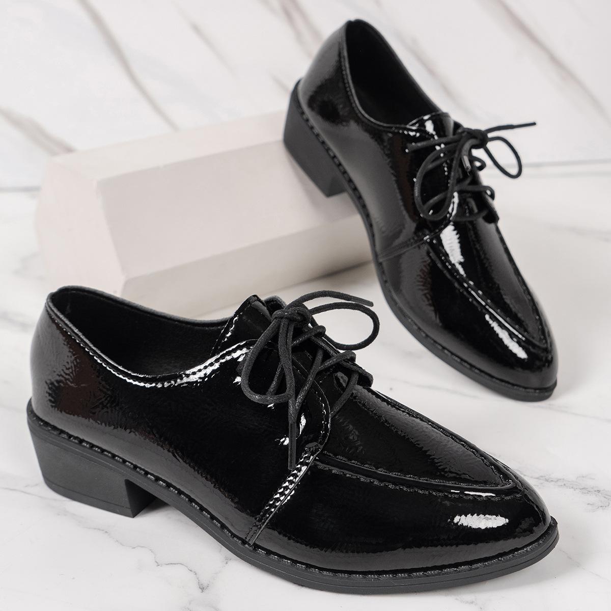 

Pointed British style lace-up foreign trade low-top single shoes 2025 spring new large-size small leather shoes size 43 43