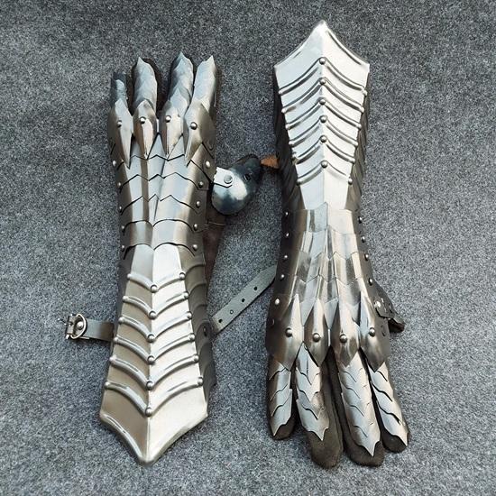 Medieval Nazgul Gauntlet Gloves Set Costume Gloves set Best For Cosplay