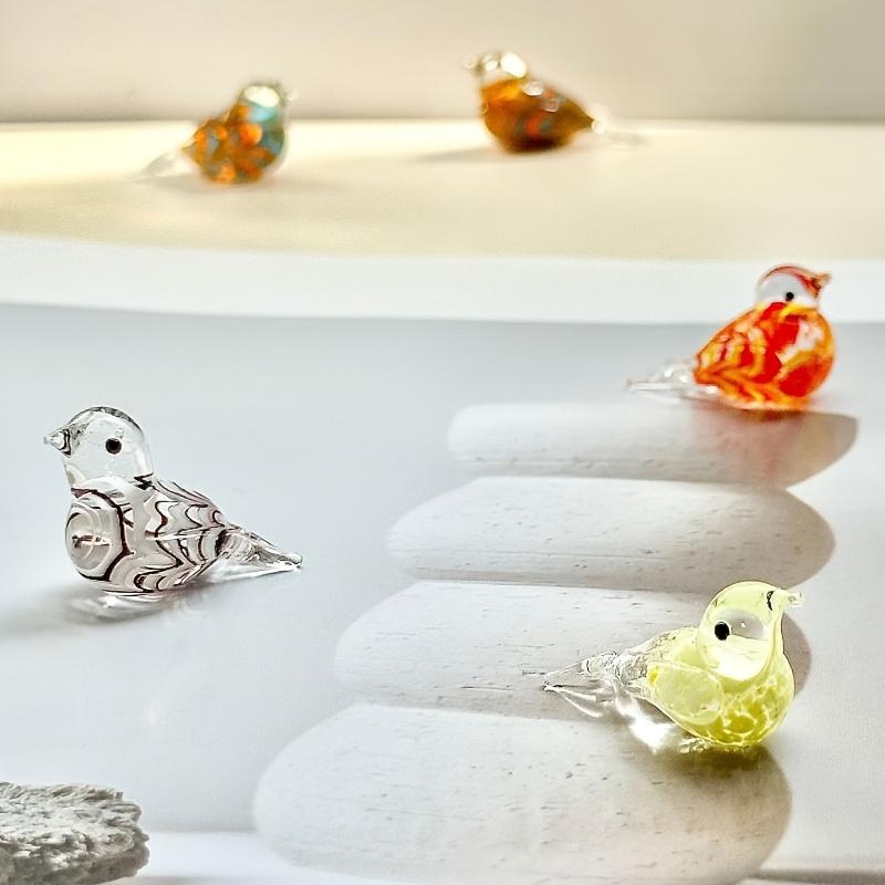 Handmade Mini Glass Bird Figurine Multi-Color Art Decor Ornament Home Desktop Collection Craft Small Animal Glass Statue Gift