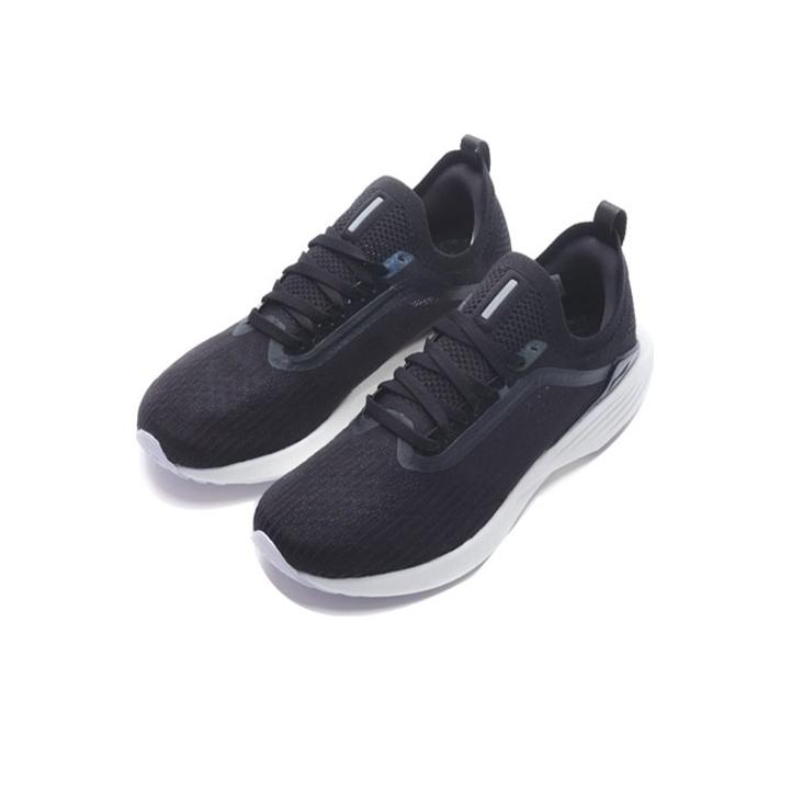 Li Ning Ultraleicht 17 Bequeme Vielseitige TPU Rutschfeste Stoßdämpfende Atmungsaktive Low-Top Laufschuhe Damen Sneaker Schwarz ARNQ002-2