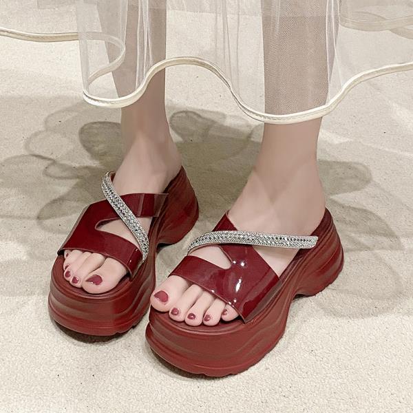 Fashion House Slippers Platform Shoes Woman 2025 Glitter Slides Heeled Mules Pantofle Jelly Summer High New Crystal Scandals Shoes Glitt
