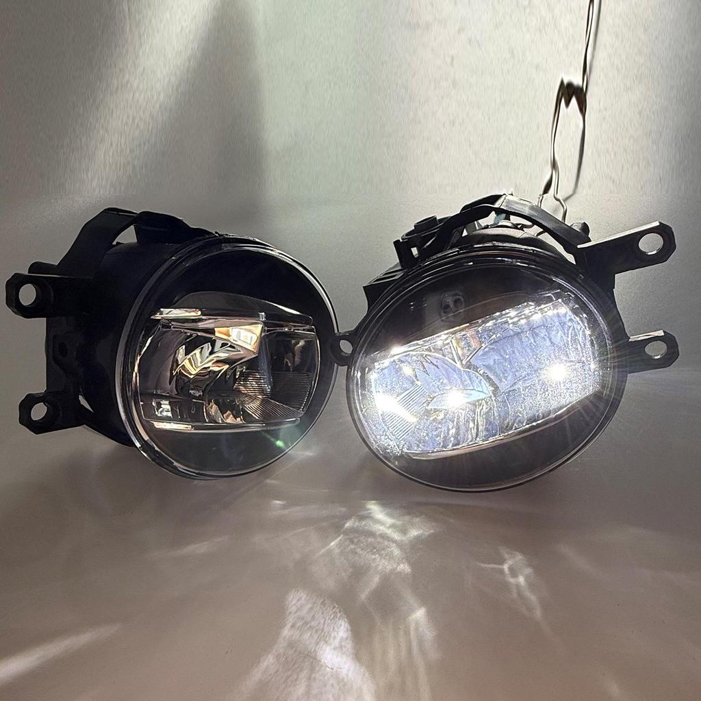 18-22 Toyota Prado Front Fog Light Assembly LED Flowing Lights