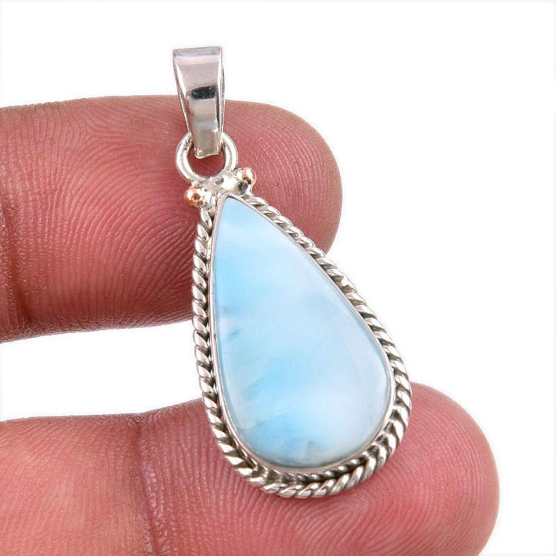 

Подвеска из чистого серебра 925 пробы с драгоценным камнем Natural Republic Ларимар ручной работы 1,50 дюйма Z8a90