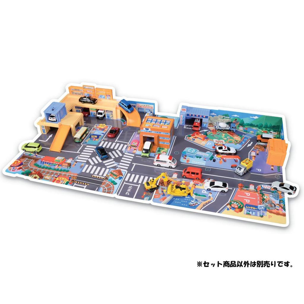 TAKARA TOMY "Tomica Easy Cleanup! Lively Sound Town" Miniature Car Toy, Unisex, Ages 3 and Up, Meets Toy Safety Standards, ST Mark Certified