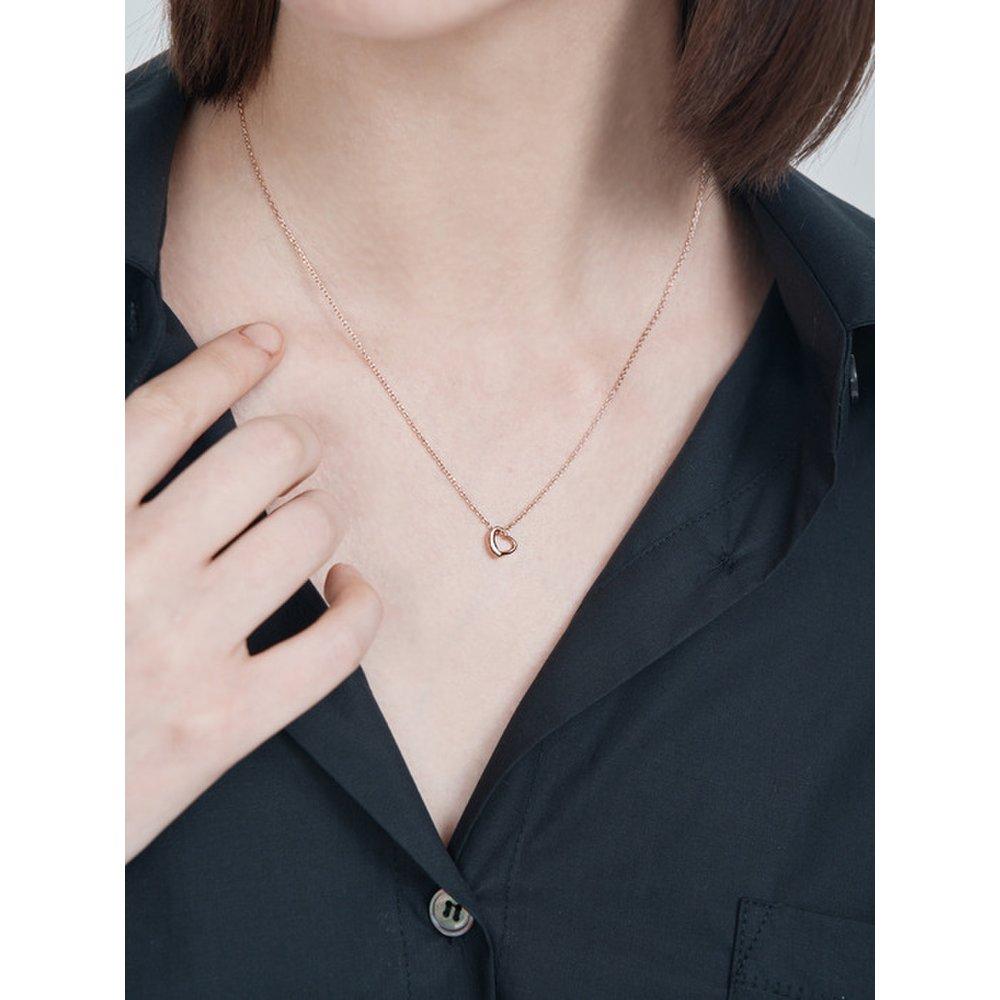 Ella Petite Heart Q Necklace Elbrnn215