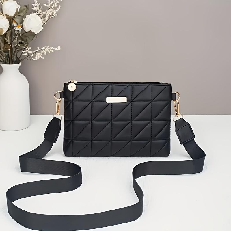 Stylish Striped Shoulder/Crossbody/Handbag with Delicate Hardware Accessories, Zipper Closure, Multifunctional Bag for Daily Use