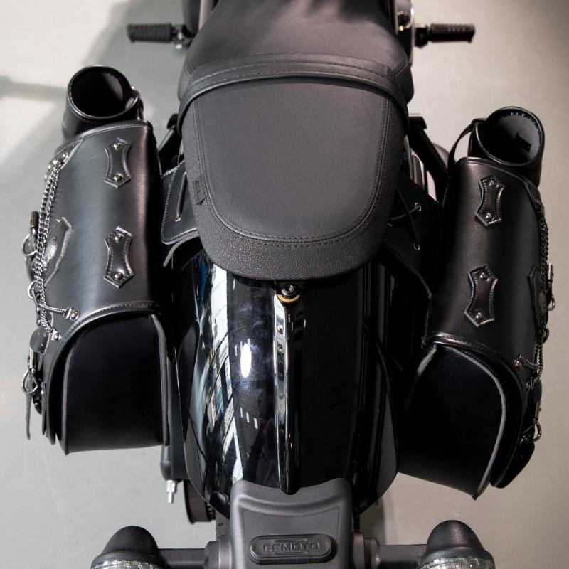 One Pair Motorcycle Saddle Bag Cruisers Saddlebags Punk Style Moto Bike Bag Not Easily Deformed Outdoor Riding Luggage Equipme