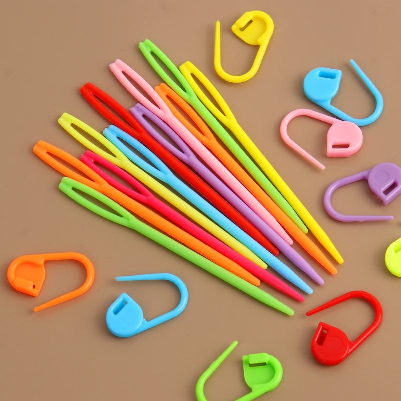 Colorful Hand-Woven Crochet Accessories: Plastic Stitch Markers, Darning Needles, Crochet Hooks, Safety Pins, Anti-Unraveling Pins.