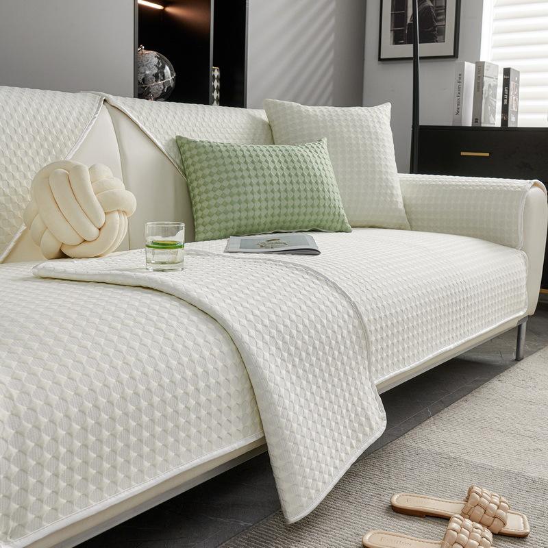 

Ice Silk Sofa Cushion, Summer Non-Slip Cover, Summer Cover Cloth Simple Towel, Cool Doudou Technology Cool Mat Cushion 70*70cm