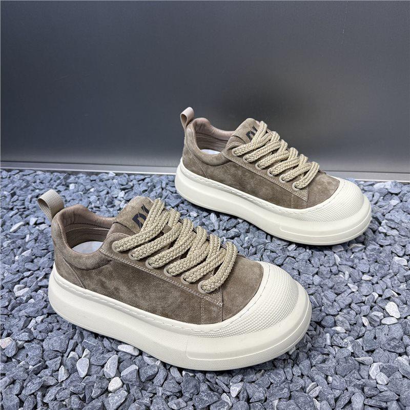 Scarpe casual a molla in pelle nuove scarpe sportive di lusso leggero scarpe traspiranti per giovani