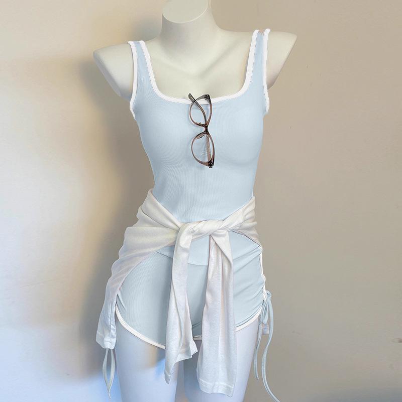 Contrasting color design yoga suit two-piece set women's chest pad vest drawstring shorts Pilates training set
