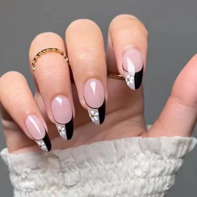 Unhas falsas – Pontas e unhas postiças