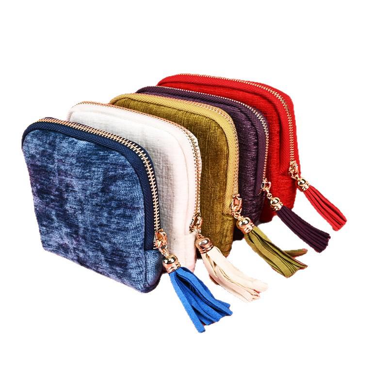 Velvet Multi-layer Jewelry Organizer: Portable Travel Storage for Rings, Necklaces, Earrings - Dustproof and Compact.