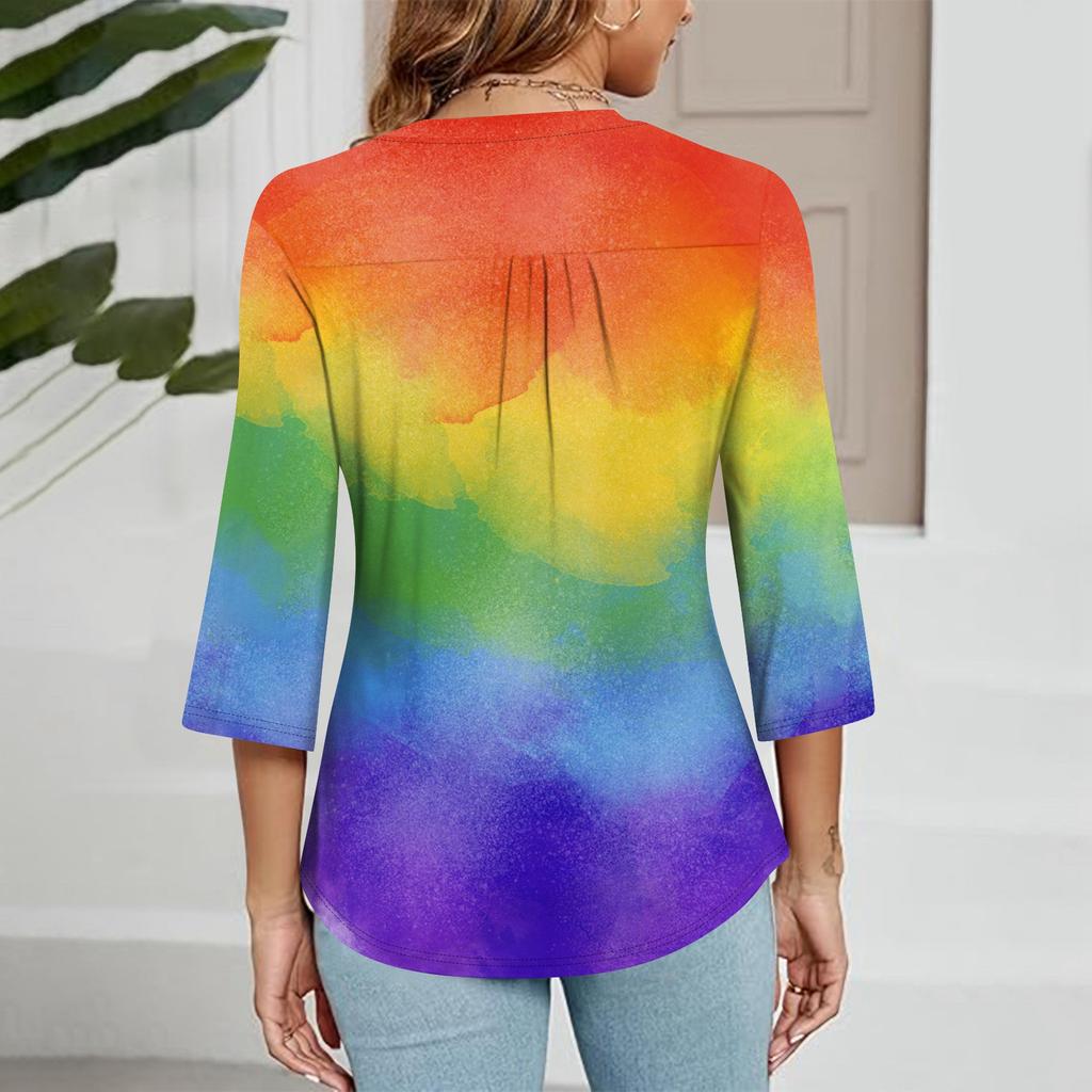 Women's V-neck Gradient Print Three-quarter Sleeve Fashion Top