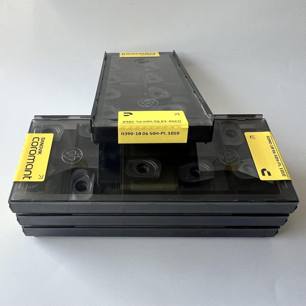 SANDVIK / R390-180650H-PL 1010 / Original Swedish hard alloy blade 10 Pcs