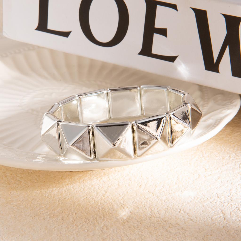 Wide-Faced Gold And Silver Interspersed Rhombus Bracelet, Light Luxury And High-End Sense Exaggerated Fashion Temperament Jewelry Women