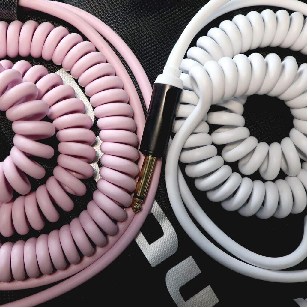 Aestivate Guitar Coil Cable Bass Shield Curled Cord 6.35mm 10ft/3m (White)