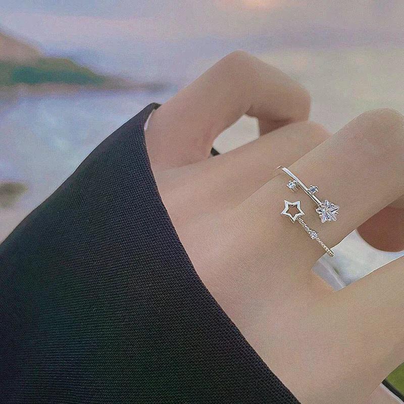 Silver Color Hollow Five-pointed Star Rings For Women Korean Style Opening Adjustable Finger Ring Inlaid Zircon Wedding Jewelry