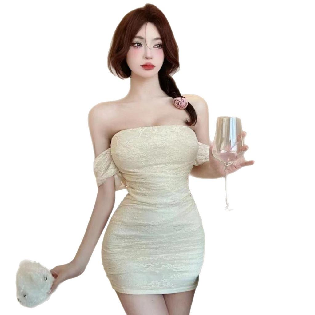 Apricot pure desire wind one-word shoulder dress, summer new Spice Girl small short waist and thin hip skirt