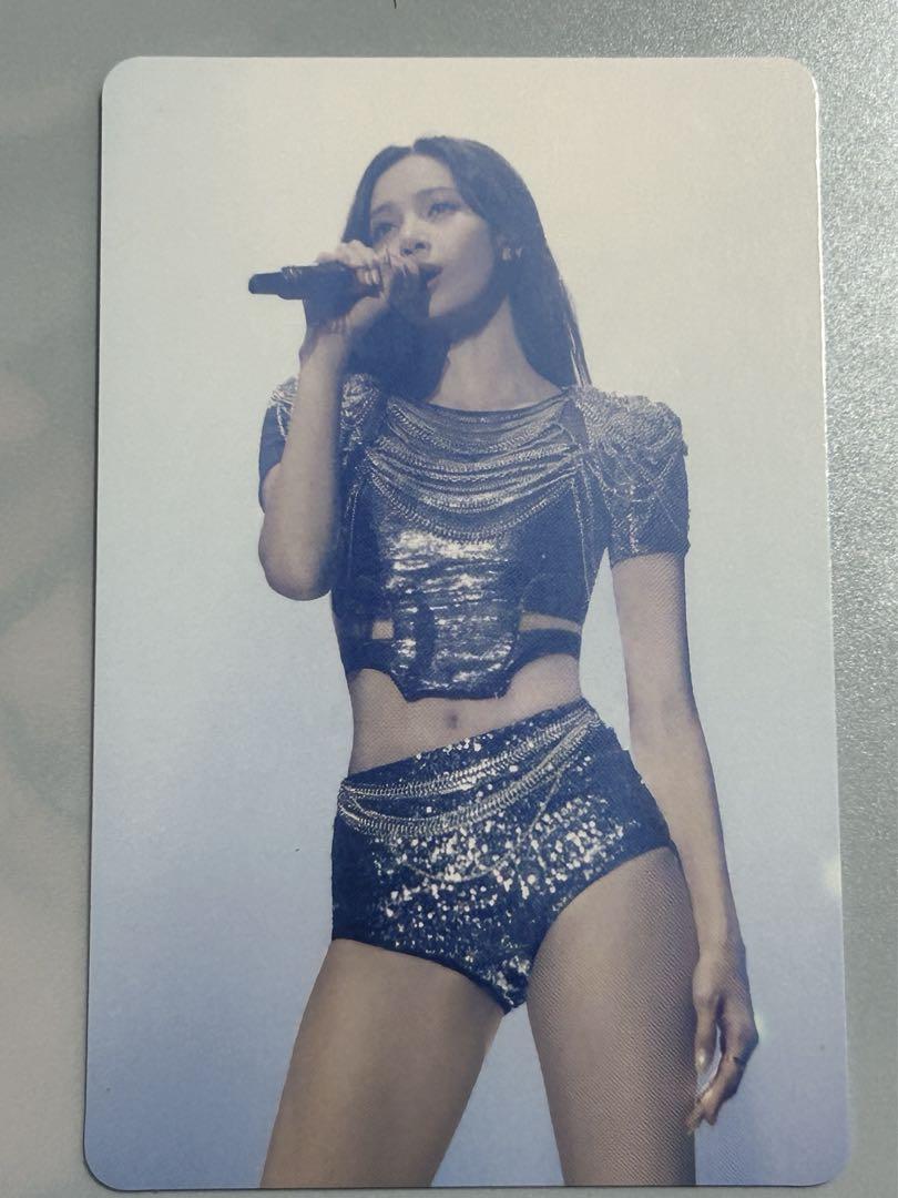 

[USED] Blackpink Lisa Bonepink Advance Ticket Bonus Trading Card