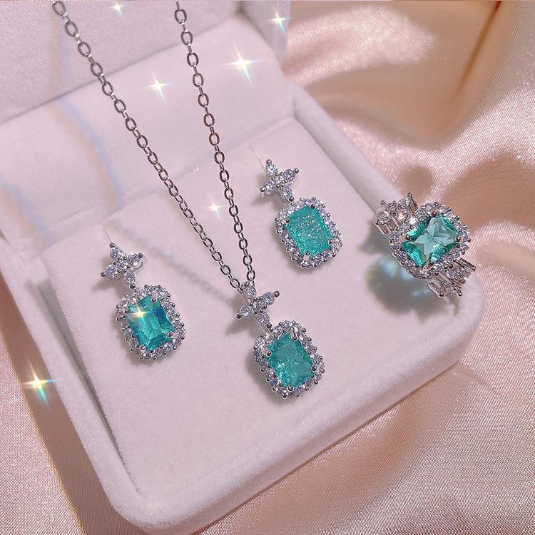 

Vintage Fake Paraíba Jewelry Three Piece Set