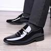 Fashion Luxury Designer Fahion New Pointed Glossy Black Brown Slip On Shoes For Men Casual Loafers Formal Dress Footwear Zapatos Hombre