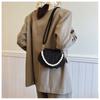 Chic Design Pearl Handheld Women's Bag Shell Shaped Solid Color Single-shoulder Bag Felt Shell Bag for Girls Students