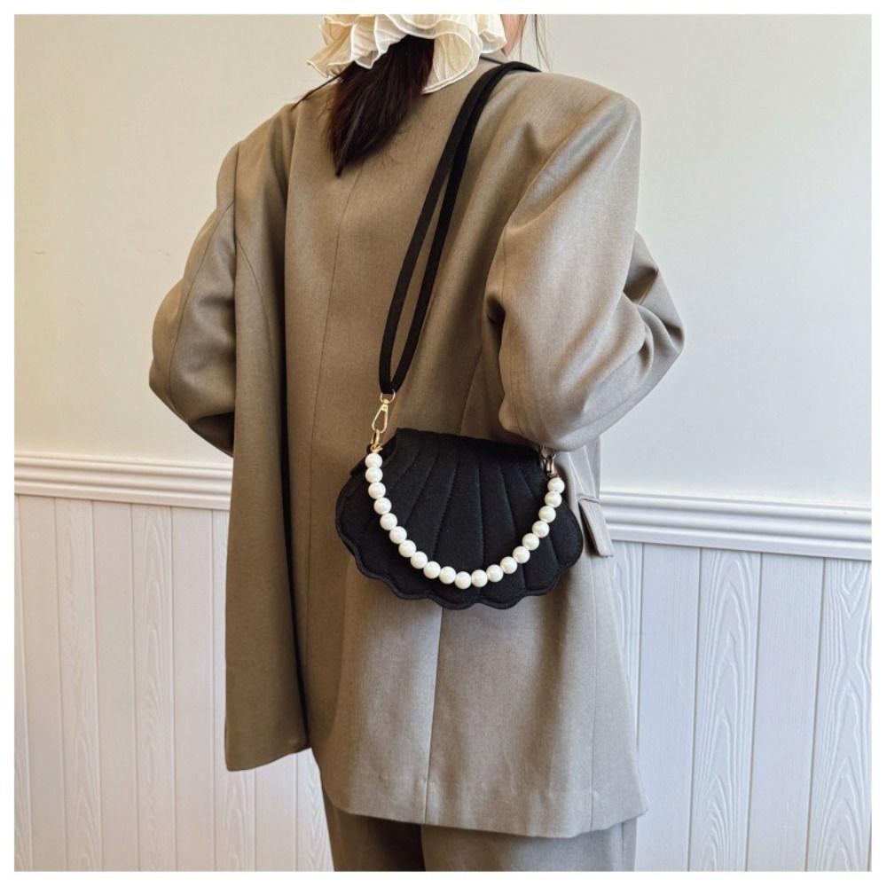 Chic Design Pearl Handheld Women's Bag Shell Shaped Solid Color Single-shoulder Bag Felt Shell Bag for Girls Students