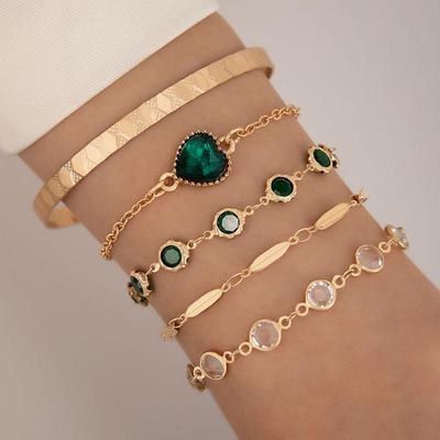 5 STÜCKE Mode Kreative Herz Kette Blume Inlay Strass Kette Armband Set Schmuck für Frauen Mädchen Erweiterte Gefühl Legierung Armreif