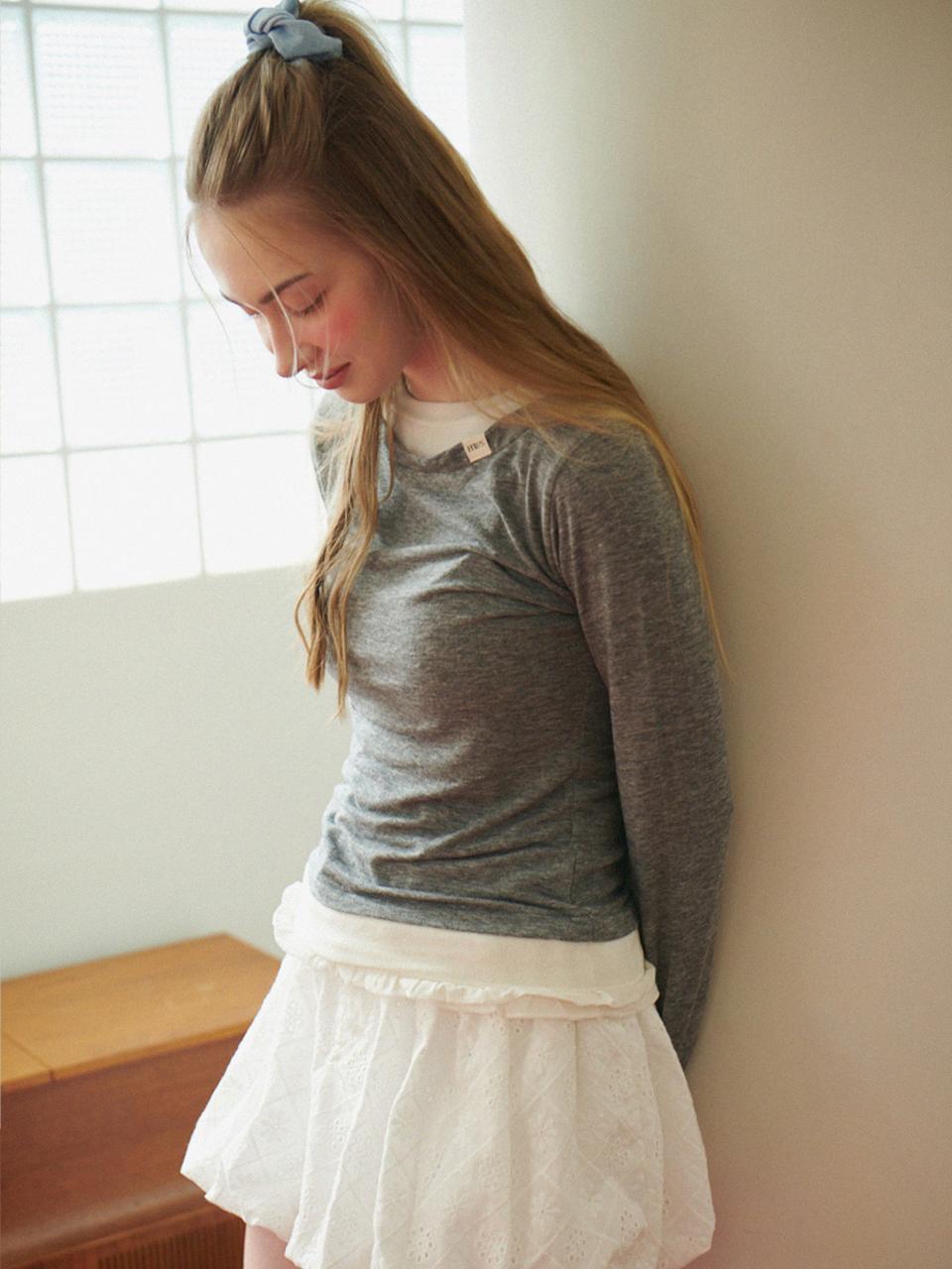 Double Hips Frill Color Block Layered Long Sleeve Tee (Grey) Grey