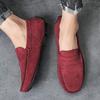 Wildleder Slipper Herren Rundkopf Herren Handgefertigte Beanie Schuhe Freizeitschuhe mit weichen Sohlen zum Autofahren Herren Casual Leder
