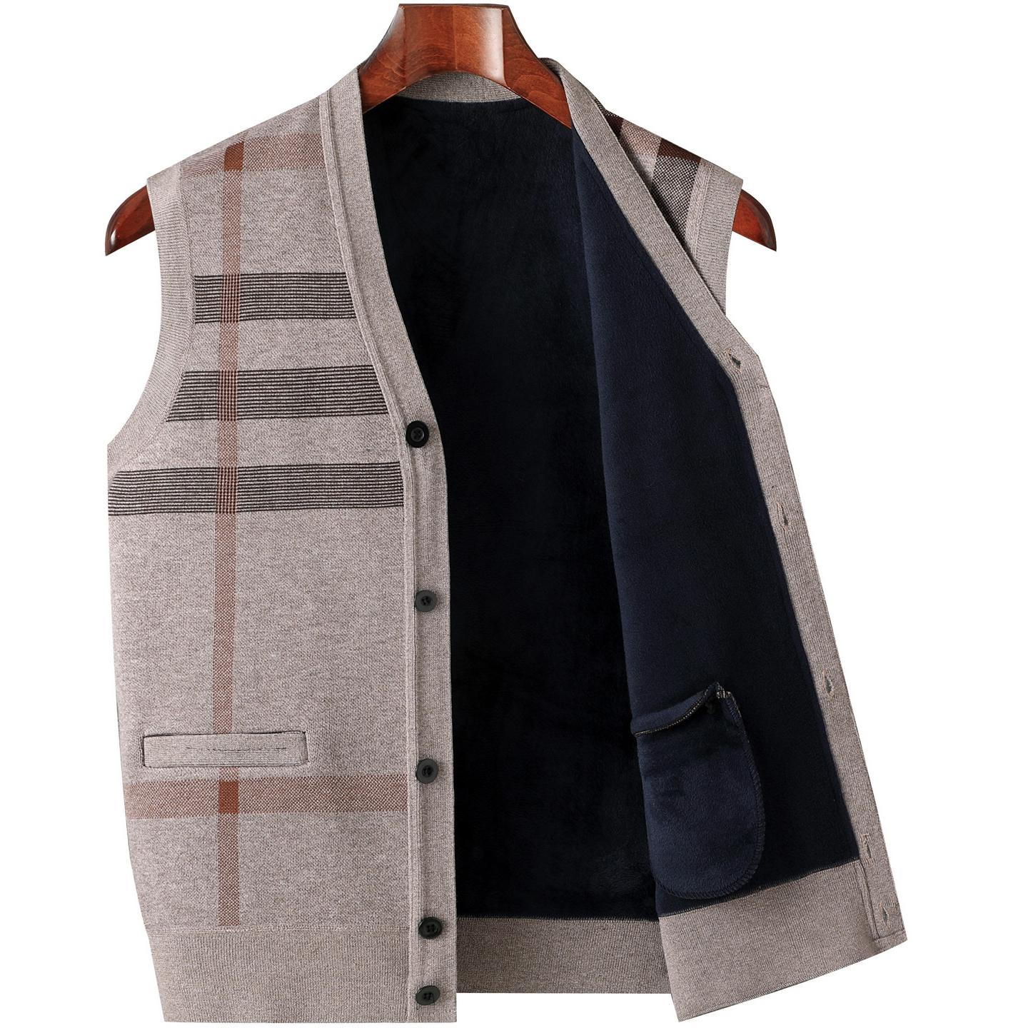 Мужская зимняя жилетка на флисовой подкладке для среднего и пожилого возраста M