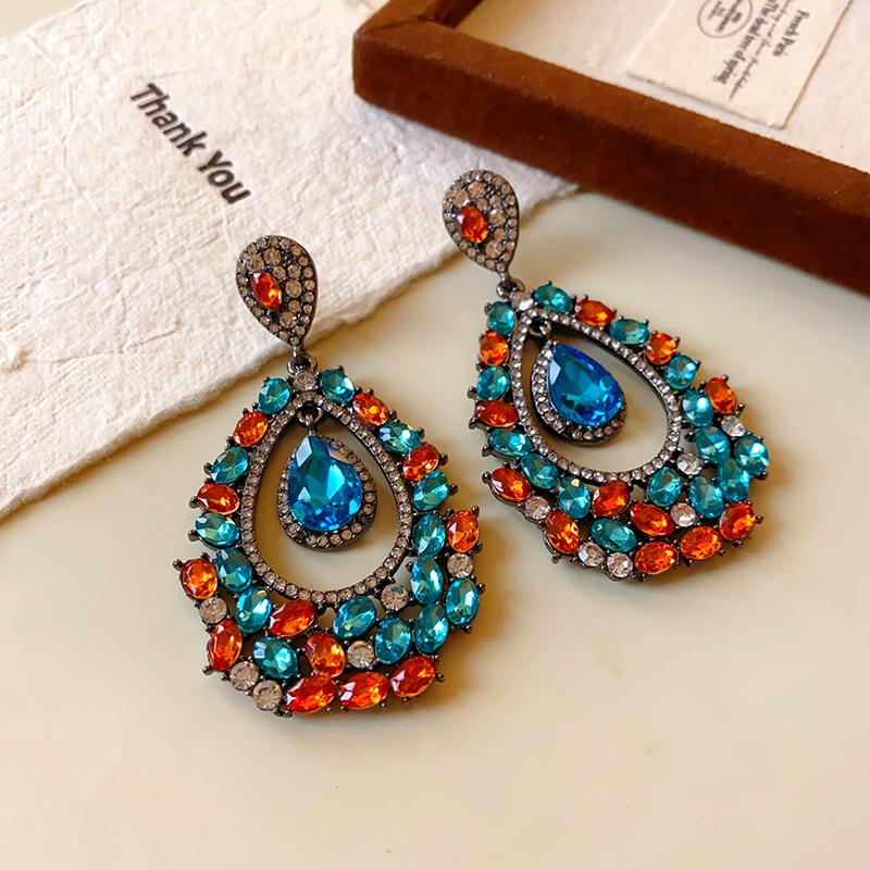 

Серьги-капли в форме сердца с инкрустацией стразами для женщин, преувеличенные, ретро, легкая роскошь, темпераментные, свадебные, для невесты, циркон