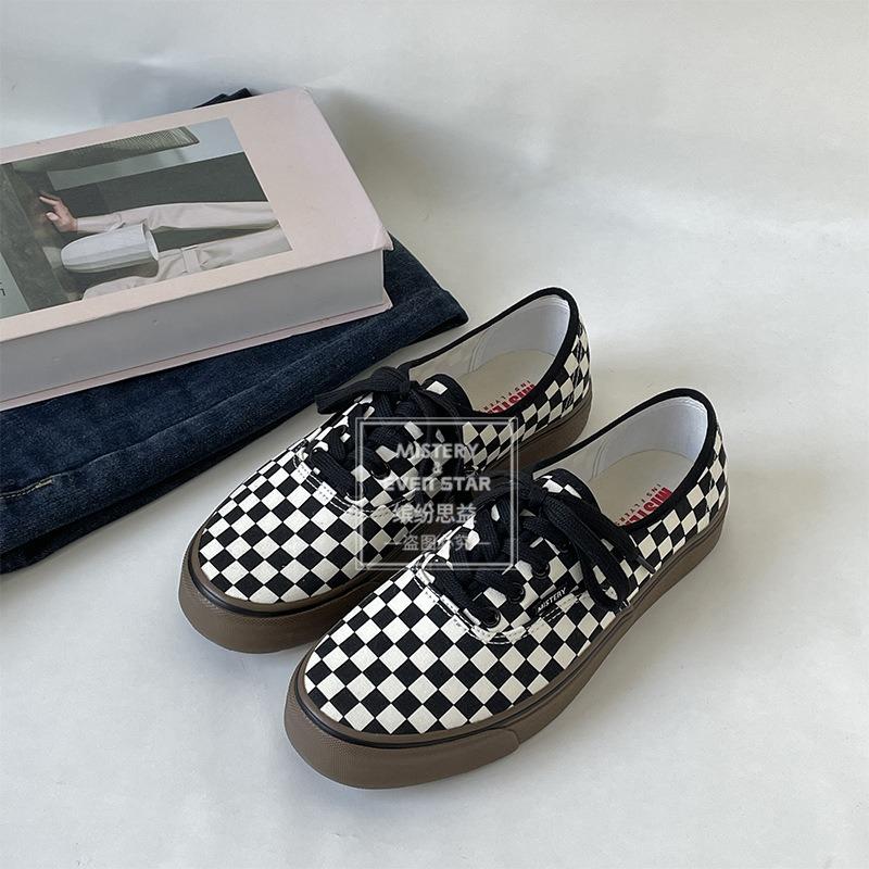 Autumn New Black and White Plaid Shoes Men's Round Head Canvas Shoes Men's Shoes 566M